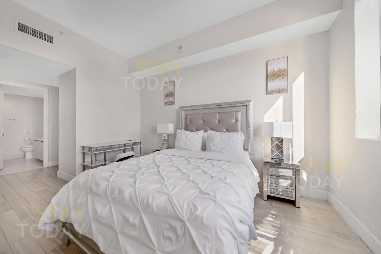 Beachwalk Resort Ph - Dream-Sky Mansion 3Dbr And 3Ba Luxury Penthouse Hallandale Beach Exterior foto